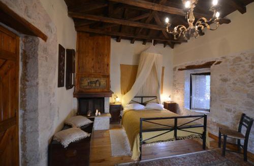 Archanes Apartment | Troullos Traditional Homes