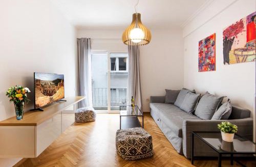 Athens City Centre Apartment | Kolonaki Square Executive Apartment