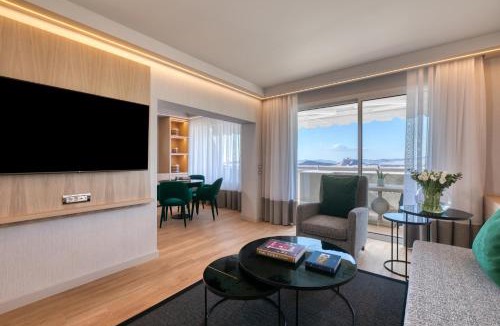Ilisia Hotel | Divani Caravel