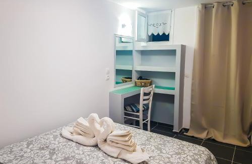 Vourvoulos Apartment | VAYA PLAZA HOUSES 3