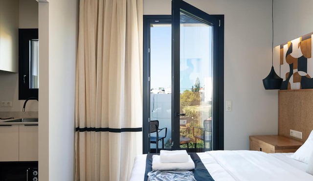 Chapter 02 Gallery Suites