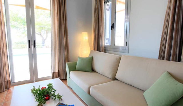 Nafsika Beach House Large Private Pool Walk to Beach Sea Views A C Wifi Car Not Required - 1880