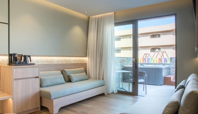 Senseana Sea Side Resort & Aquadventure - All Inclusive