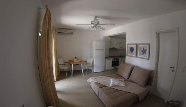 Moriel Seaside Homes Suites