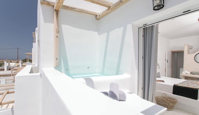 Irida Vacation Suites