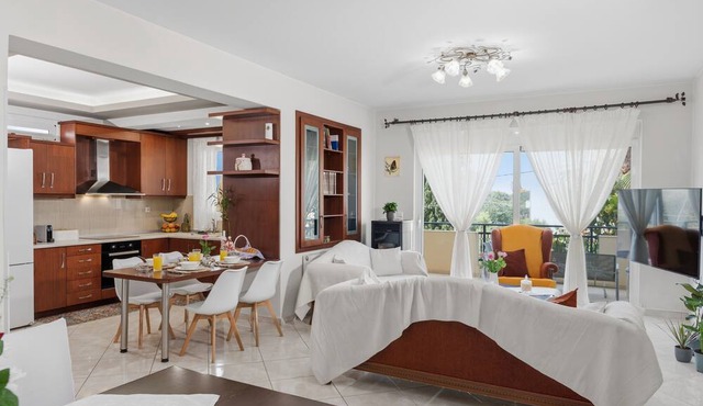 Stella di Eleni Family House - Analipsi - 3 BR - Garden & Parking