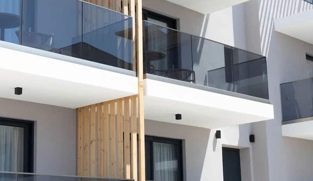 Calma Luxury Suites