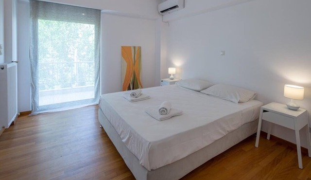 Hippocrates - Faliro Deluxe Apartment