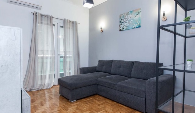 Modern Cozy 1 Bd Piraeus Perfection Apt