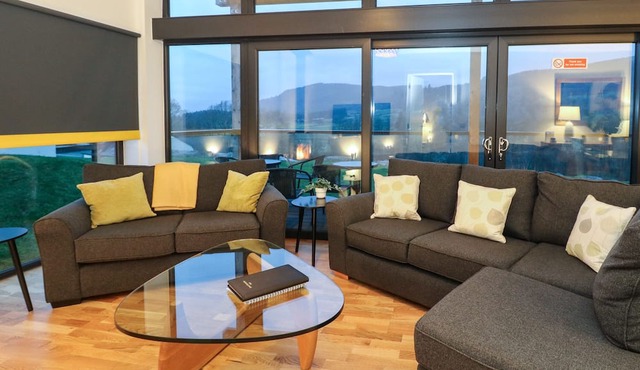2 Strathtay Lodges in Aberfeldy
