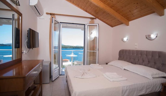 Oasis Hotel