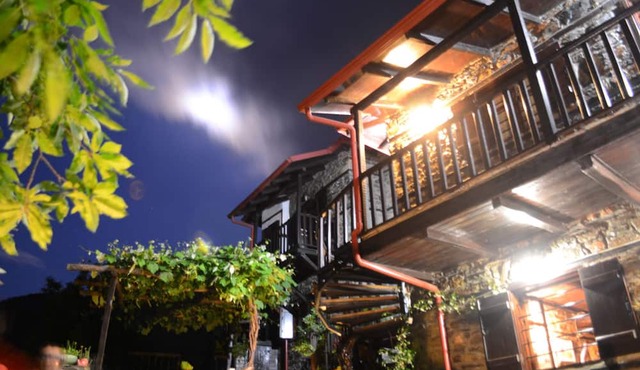 Apalni Cottage