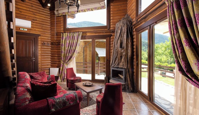 Natura Chalets