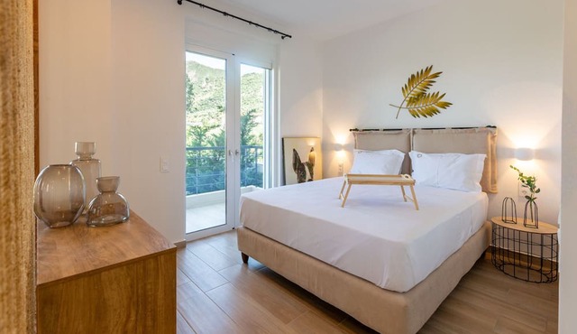 Two Olive Trees - "Branch" Apartment