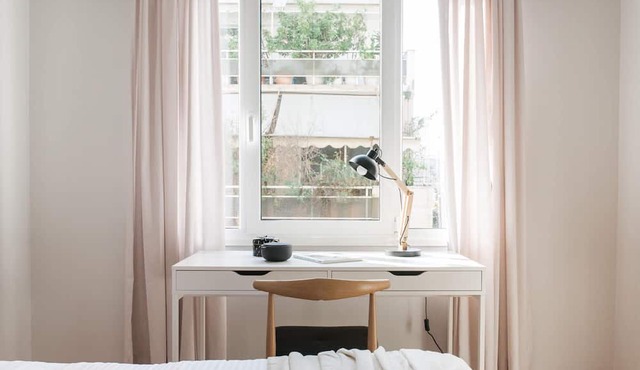 Stylish 2BD Apartment in the Heart of Athens