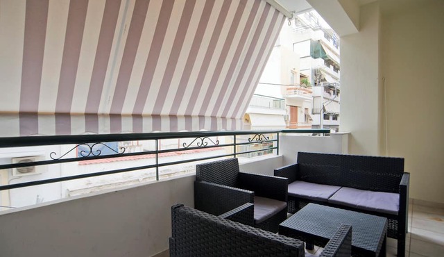 Denimou Home Luxurious 2BR Fully Equipped, Balcony