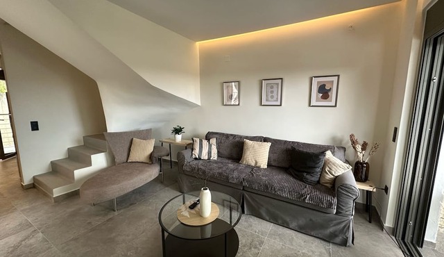 Meliana Homes