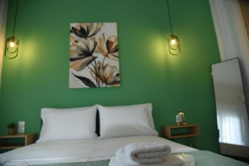 Luxury Green Apartment