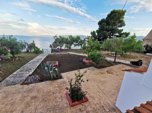 Μπαλκόνι Στο Γαλάζιο