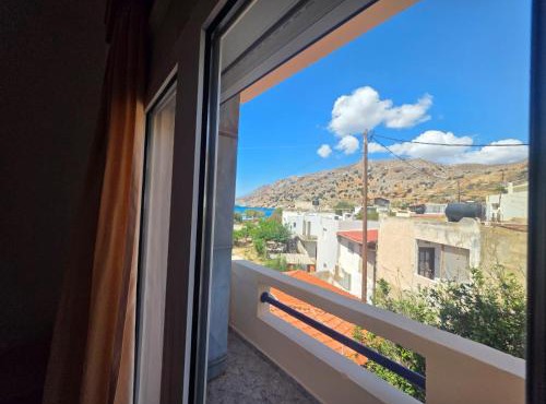 Triton Sea View Studios