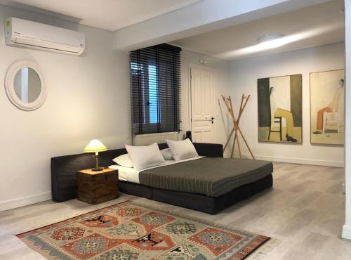 SV Acropolis Residence