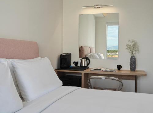 NLH Mati Seafront - Neighborhood Lifestyle Hotels