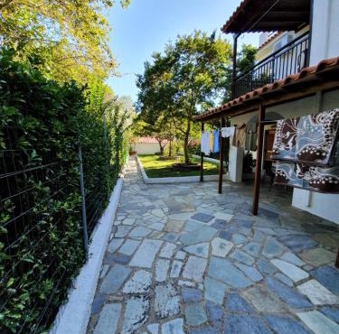 Dionisos Studios and Apts Skiathos