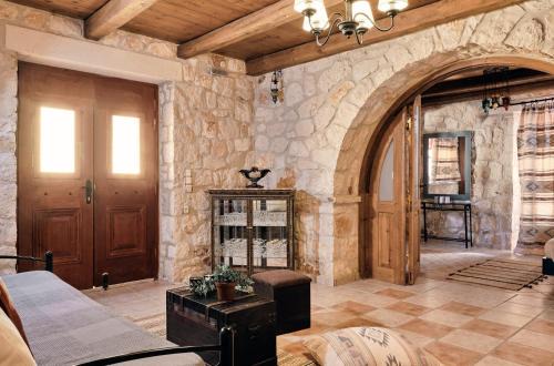 Diamond Suites